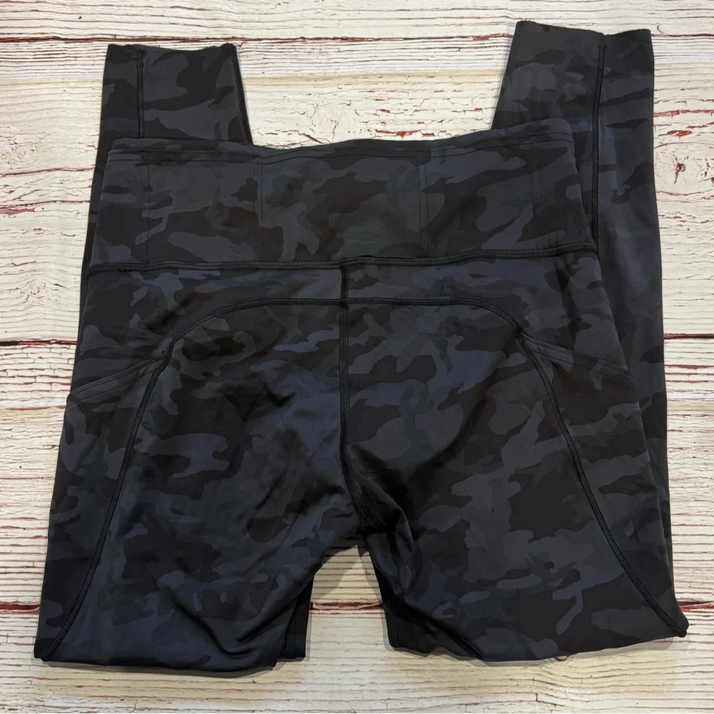 Lululemon Fast and Free Tight Il 25